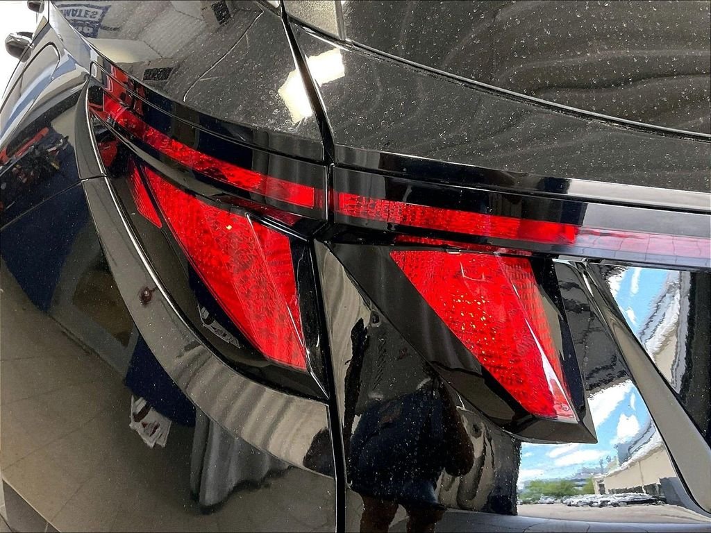 Used 2024 Black Hyundai SEL image 32