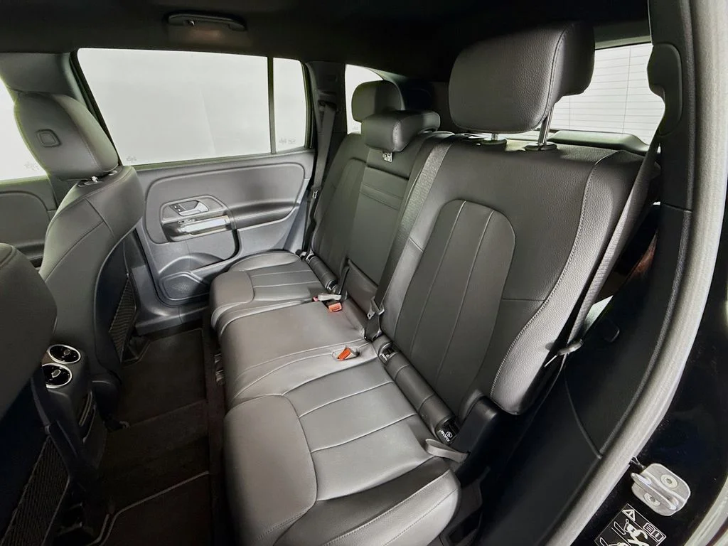 Certified Used 2025 Black Mercedes-Benz GLB 250 image 23