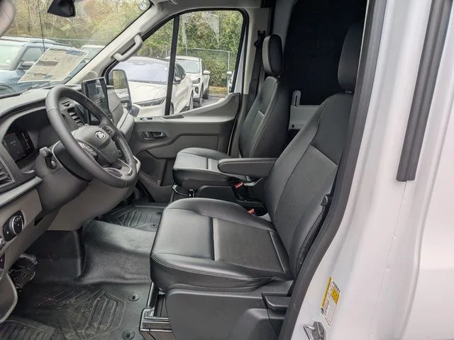 New 2026 Oxford White Ford Cargo Van image 9