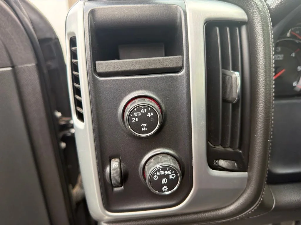 Used 2015 Iridium Metallic GMC SLE image 17
