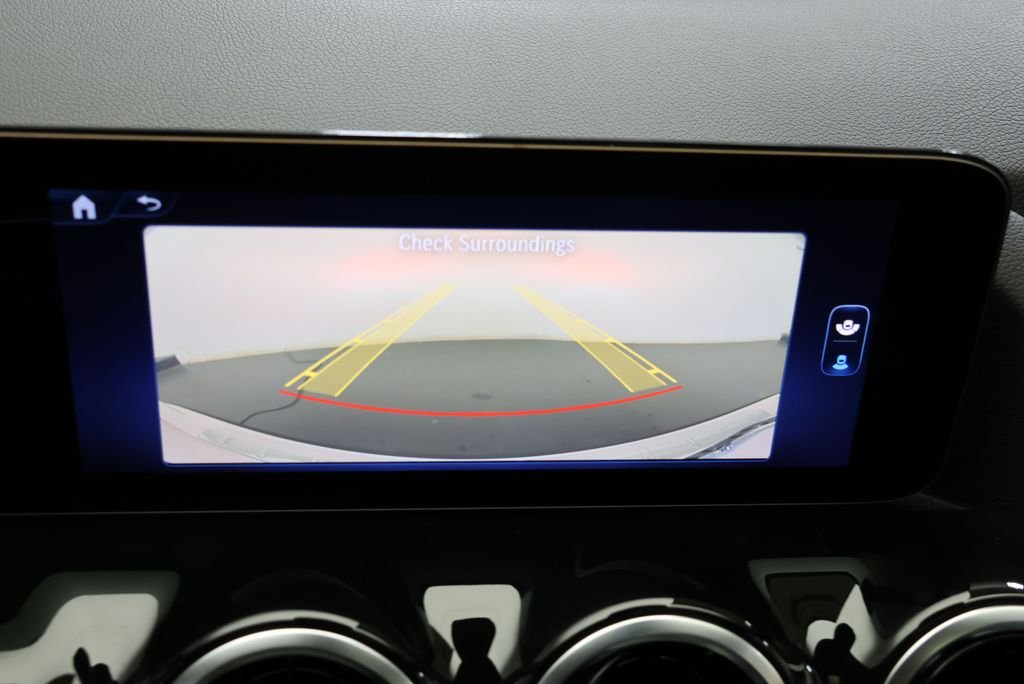 Certified Used 2026 Polar White Mercedes-Benz GLA 250 image 25