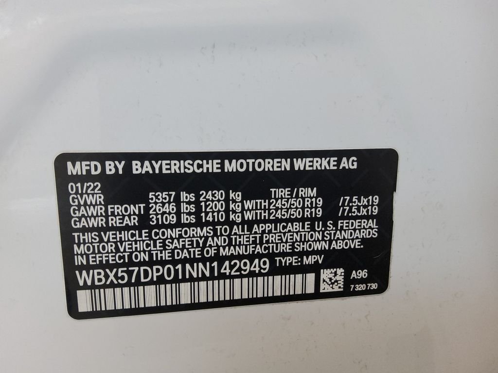 Used 2022 White BMW xDrive30i image 20