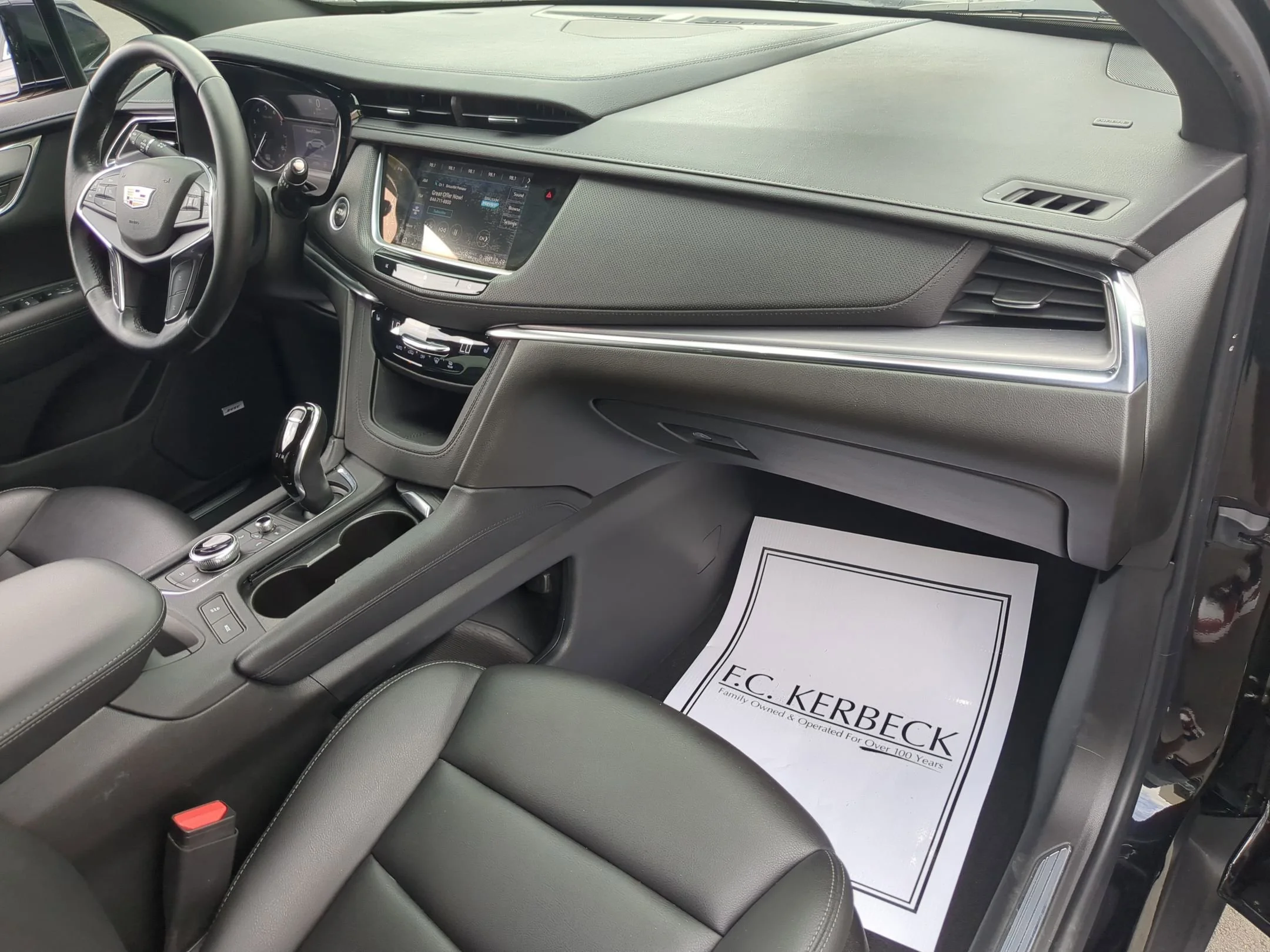 Used 2021 Stellar Black Metallic Cadillac AWD Luxury image 27