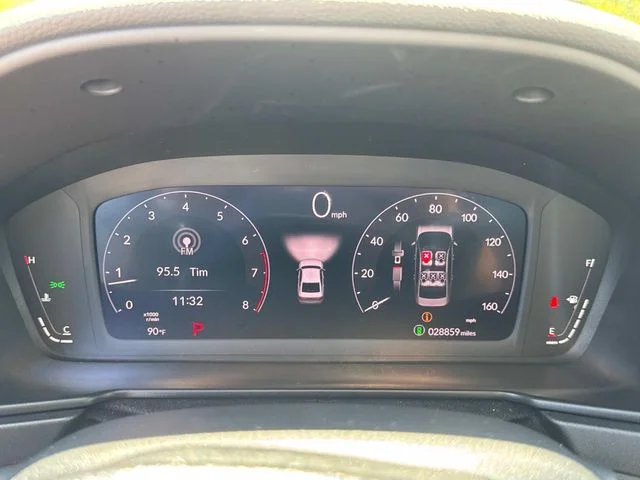 Used 2024  Honda EX image 37