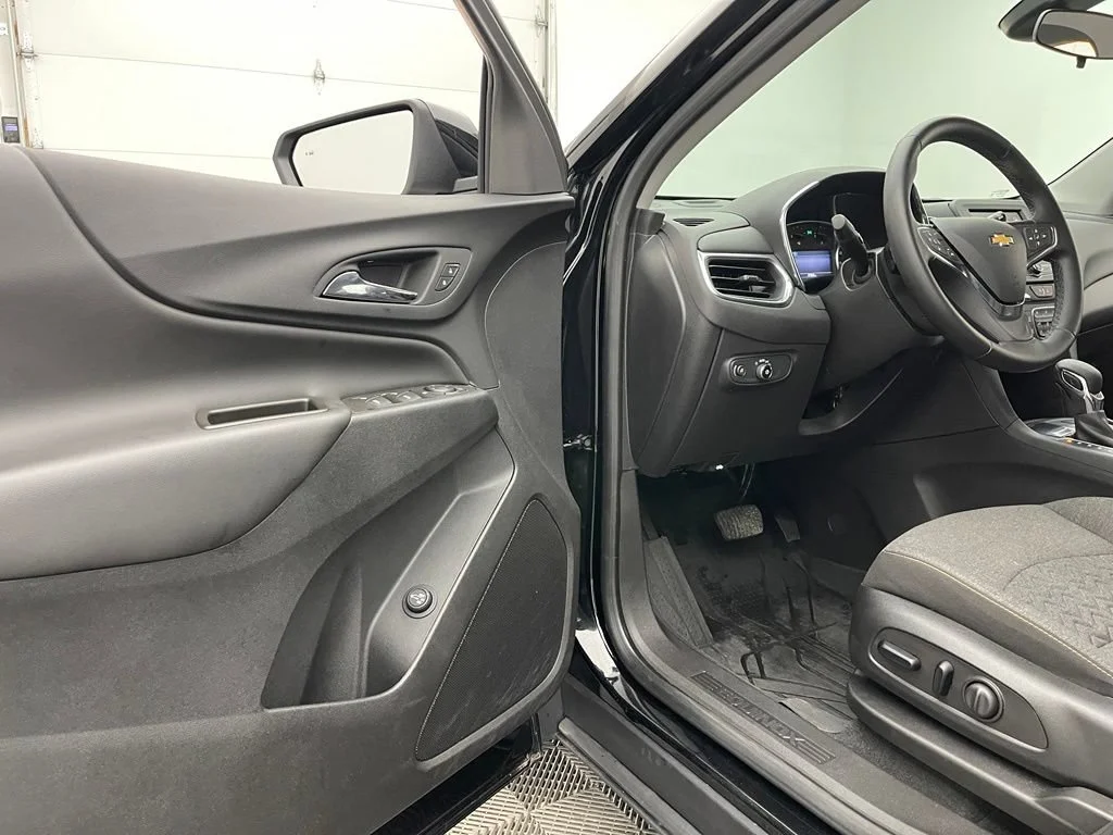 Used 2024 Mosaic Black Metallic Chevrolet LT image 15