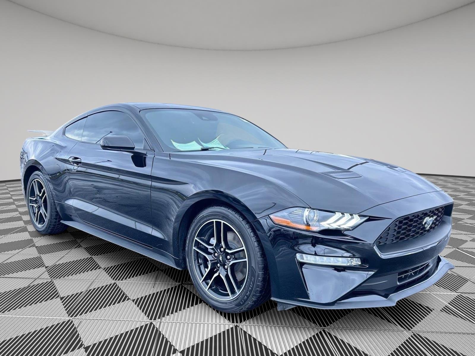2021 Ford Mustang EcoBoost