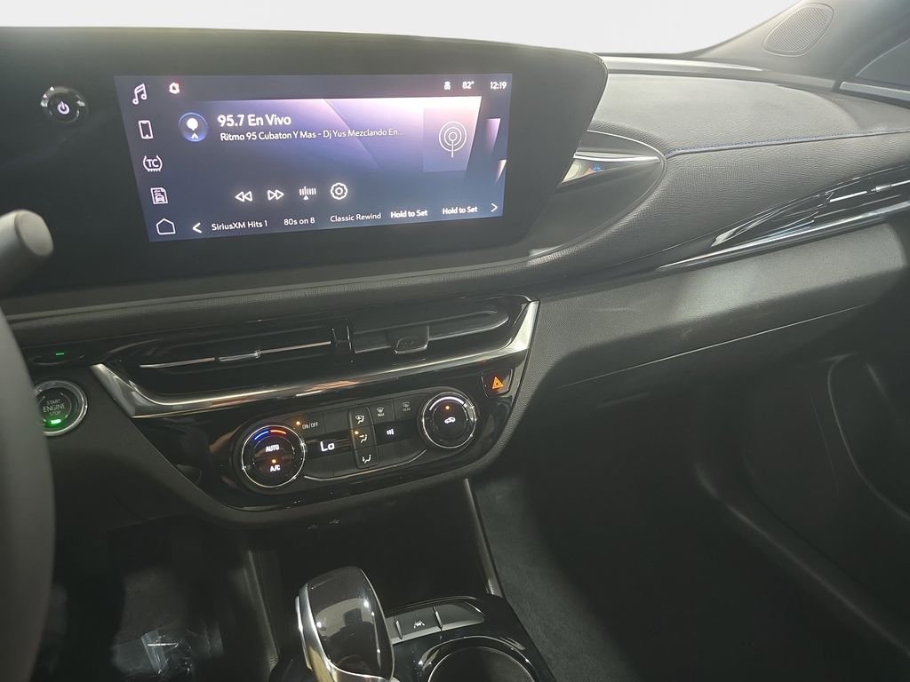 Used 2024 Ebony Twilight Metallic Buick Sport Touring image 18