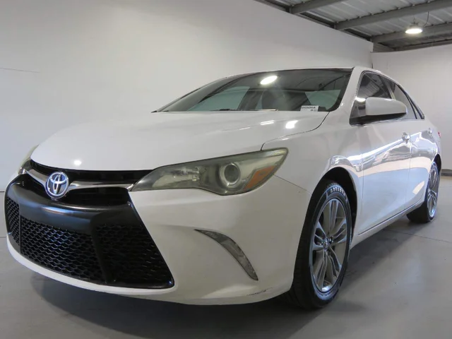 2016 Toyota Camry SE