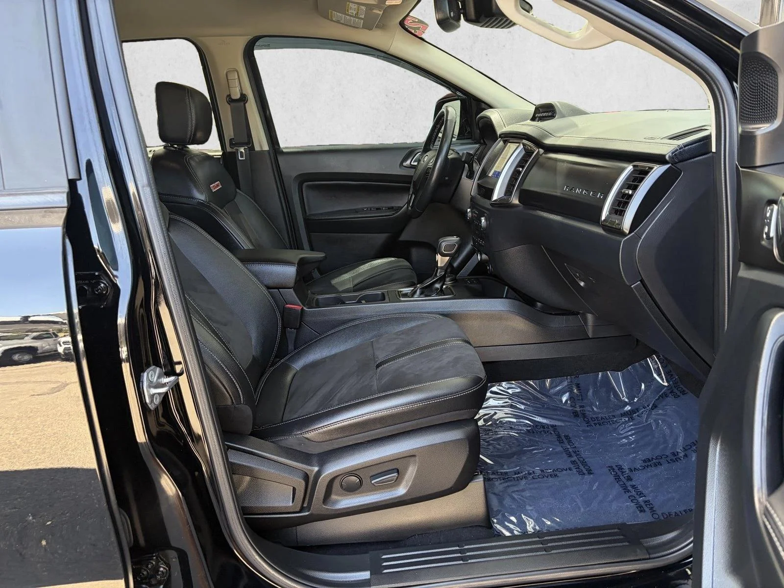 Used 2023 Shadow Black Ford LARIAT image 15