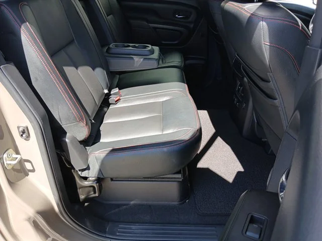 Used 2021  Nissan PRO-4X image 25