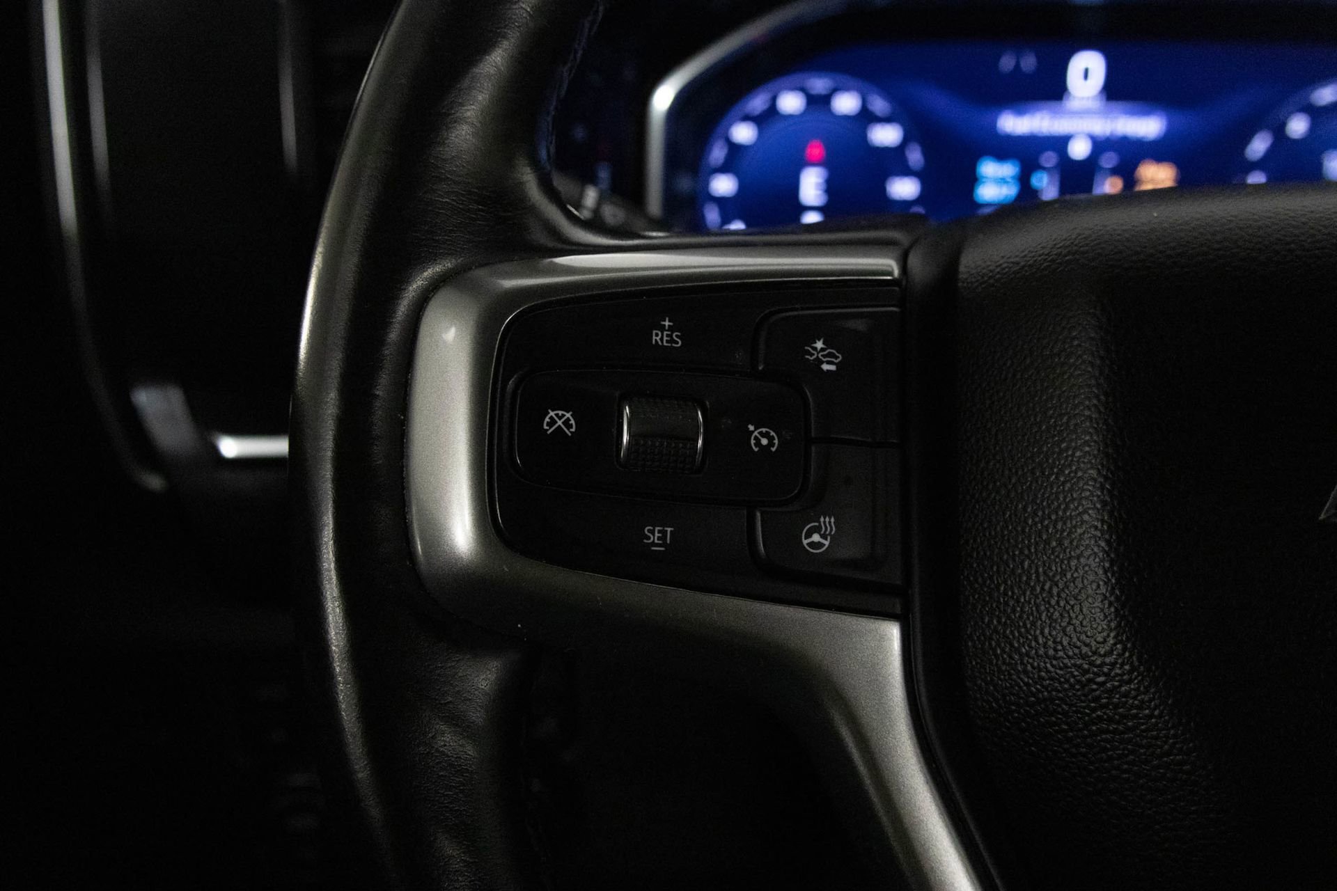 2023 CHEVROLET SILVERADO - Image 27