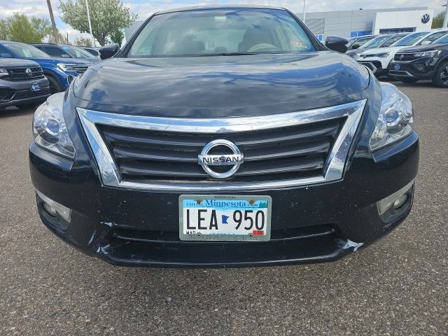 Used 2013 Nissan Altima Sedan SL with VIN 1N4AL3AP0DC118262 for sale in Inver Grove Heights, Minnesota