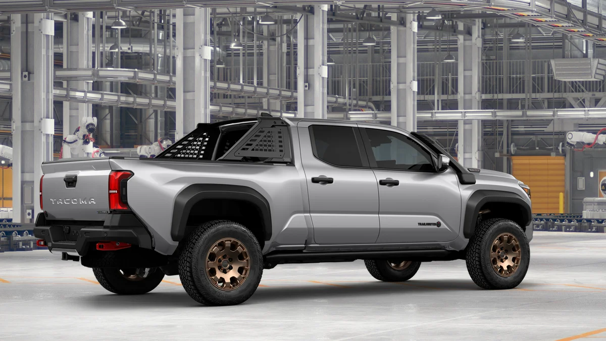 New 2026 Celestial Silver Metallic Toyota Trailhunter image 11