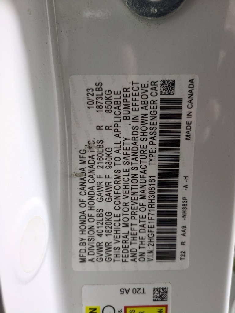 Used 2024 Platinum White Pearl Honda EX image 32