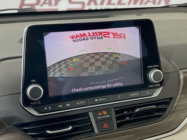 Used 2025 Black Nissan 2.5 SV image 18