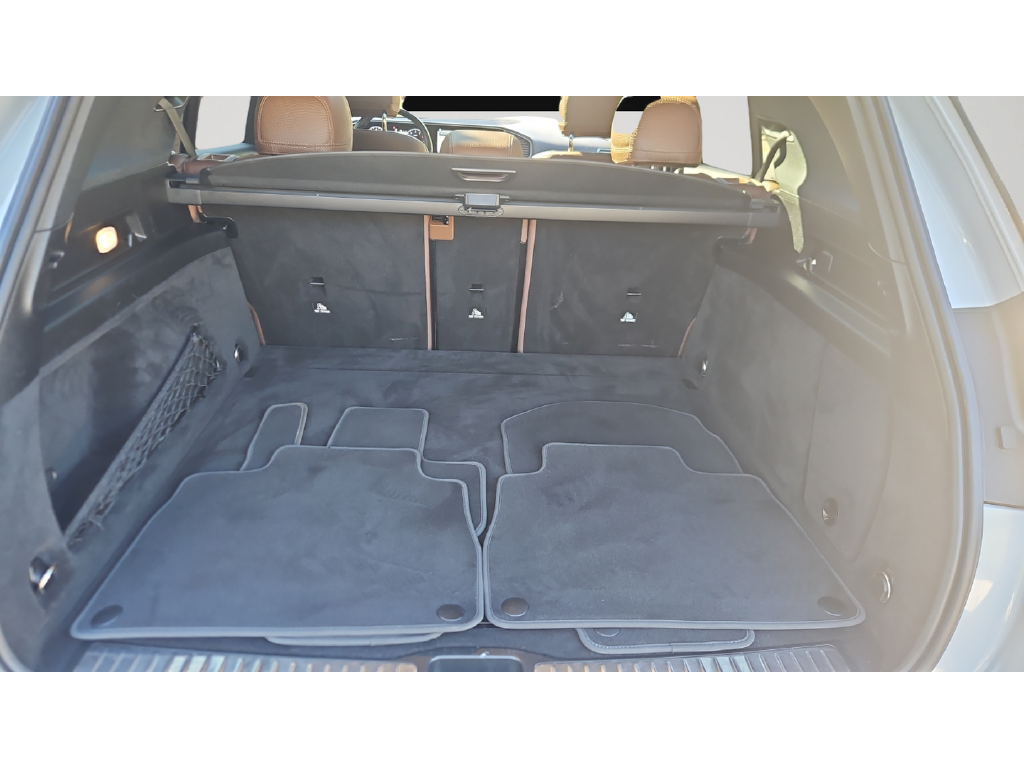 Used 2024 Gray Mercedes-Benz GLE 450 image 21