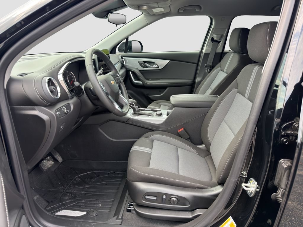 2026 Chevrolet Blazer 2LT - Photo 9