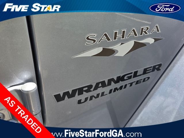 Used 2016 Silver Jeep Unlimited Sahara image 15
