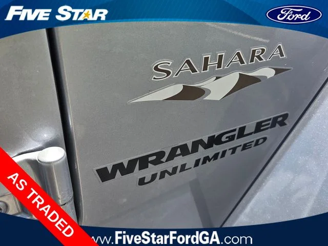 Used 2016 Silver Jeep Unlimited Sahara image 15