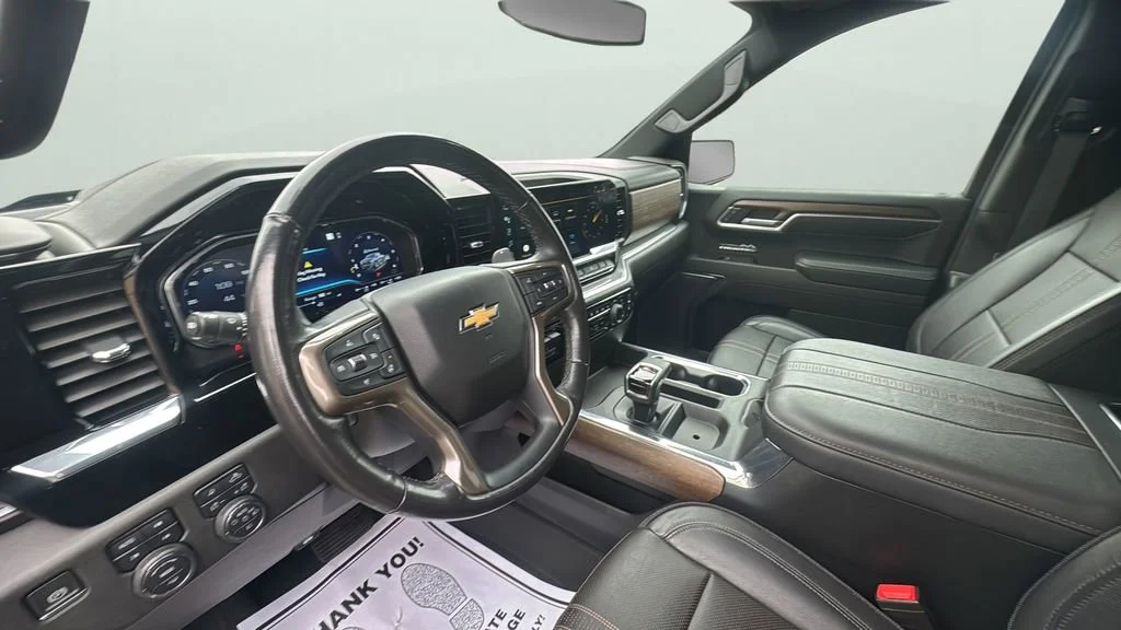 Used 2023 Black Chevrolet High Country image 22