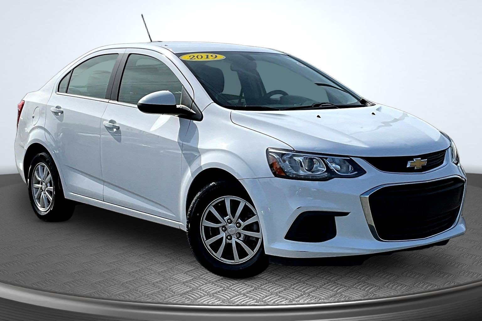 Used 2019 Chevrolet Sonic LT with VIN 1G1JD5SB8K4135929 for sale in Baltimore, MD