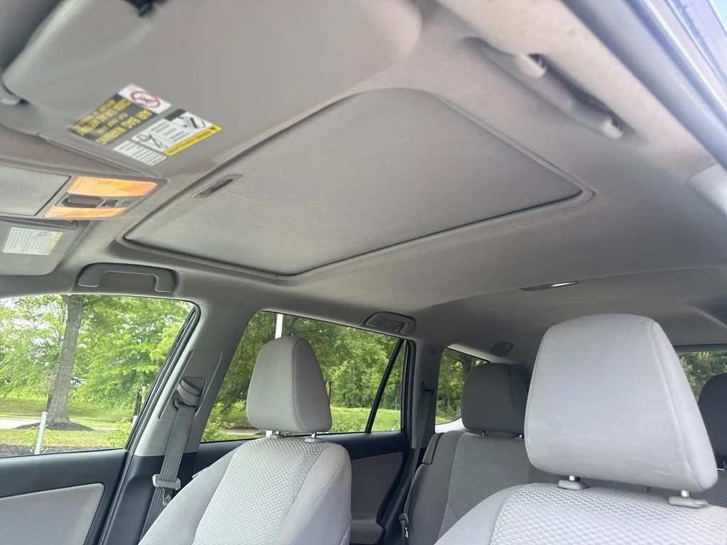 Used 2012 Black Toyota Base image 30