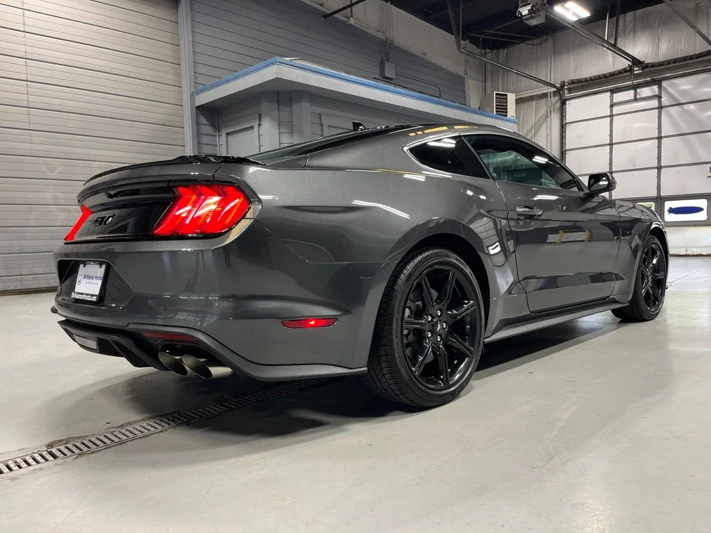 Used 2020 Magnetic Ford GT image 7