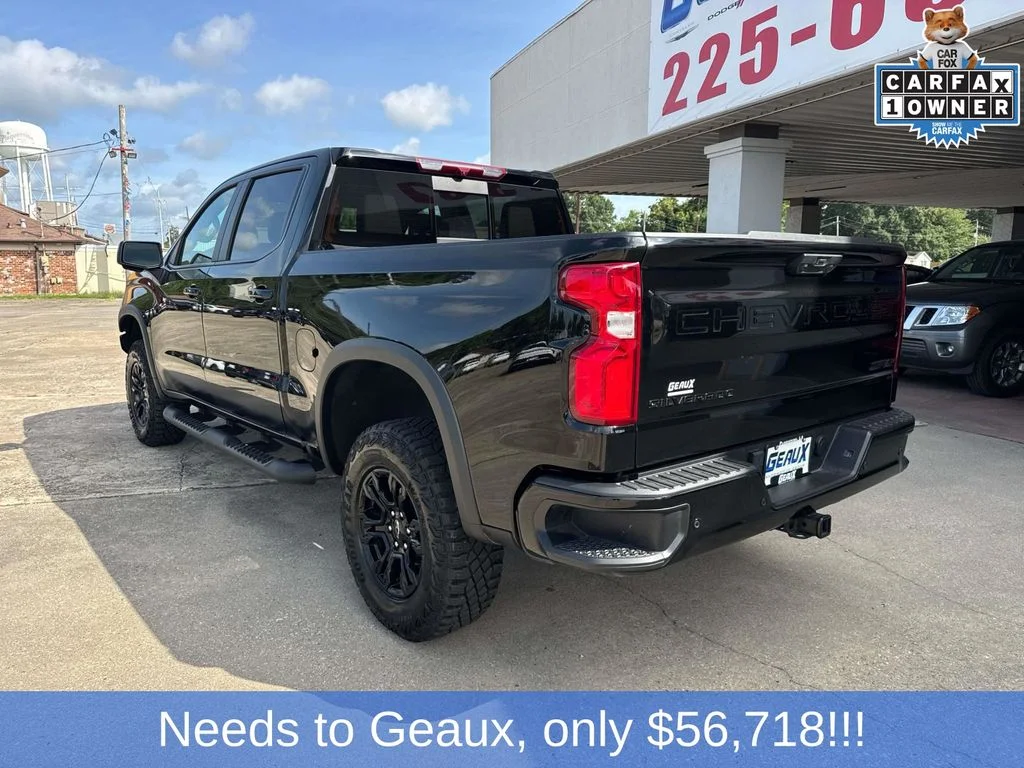 Used 2025 Black Chevrolet ZR2 image 23