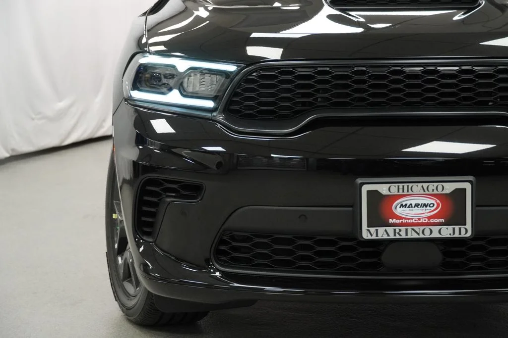 New 2026 Diamond Black Clear-Coat Exterior Paint Dodge GT Plus HEMI V8 image 6