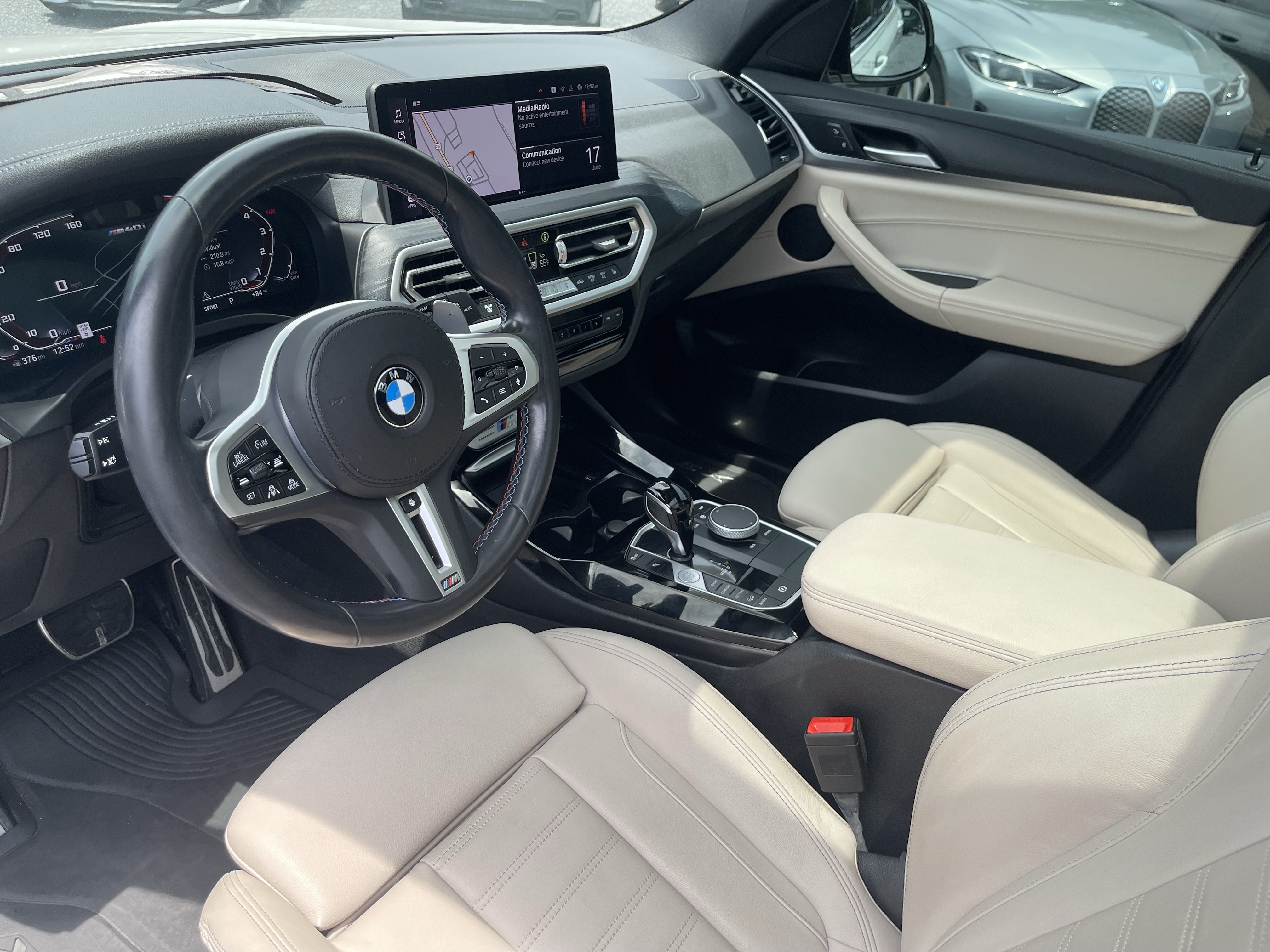 Used 2022 Alpine White BMW M40i image 11