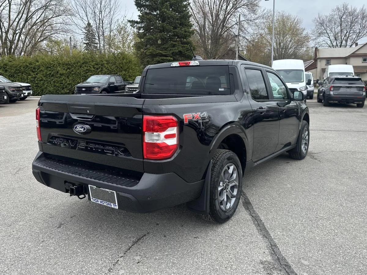 New 2026 Black Ford XLT image 5