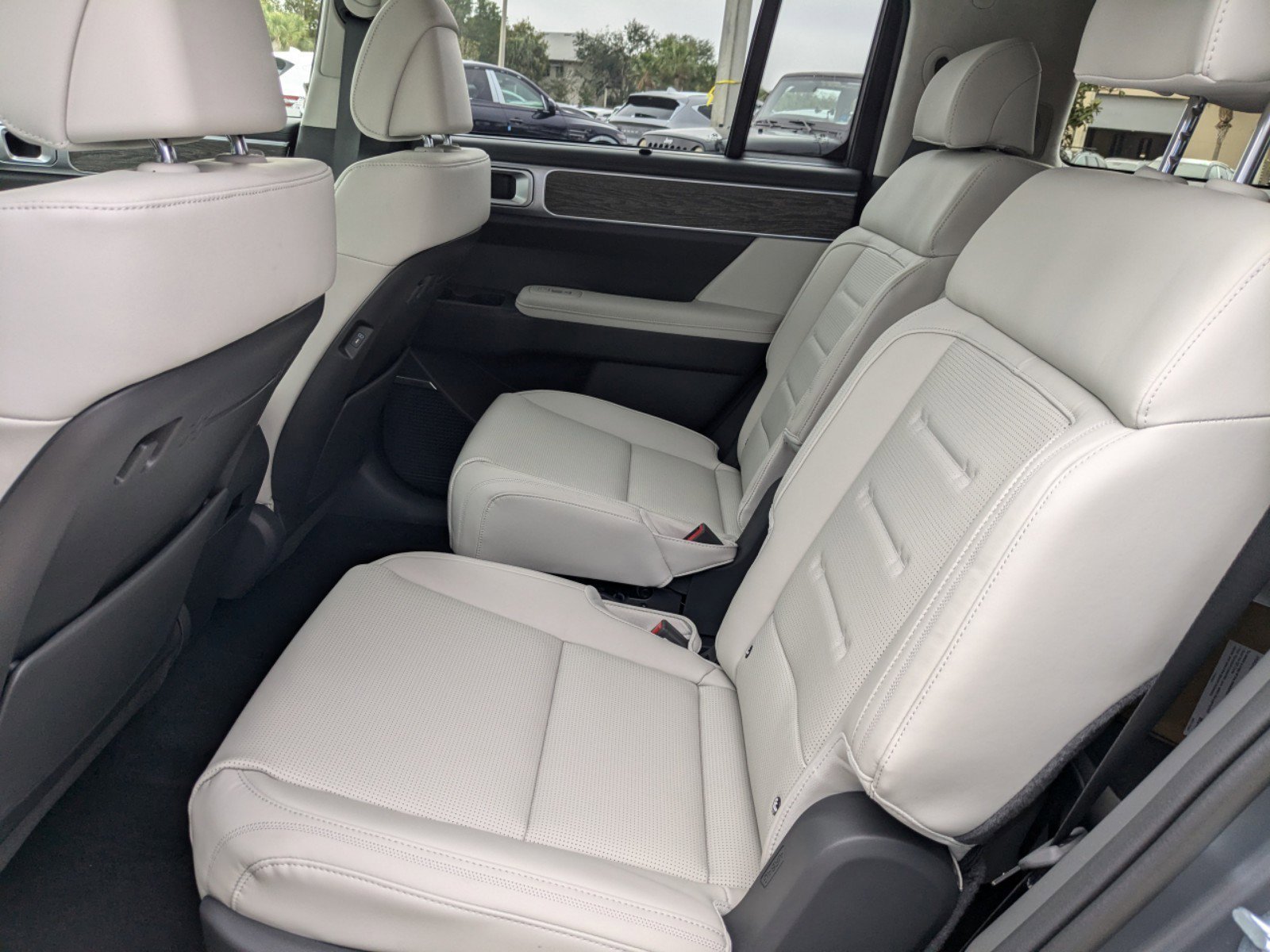 2025 Hyundai Santa Fe Calligraphy - Photo 15