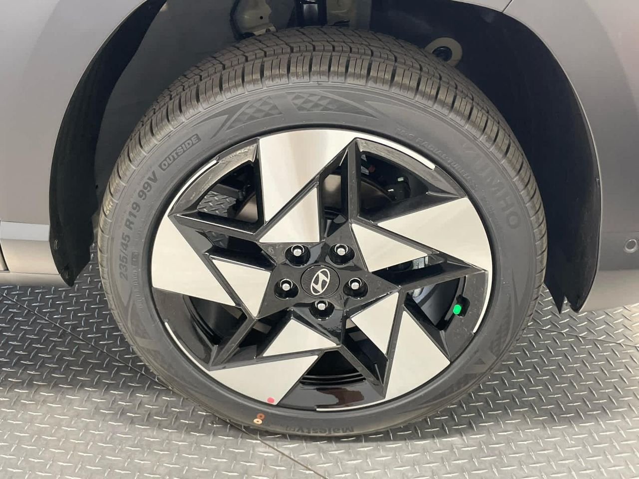 New 2026 Ecotronic Gray Pearl Hyundai Limited AWD image 62