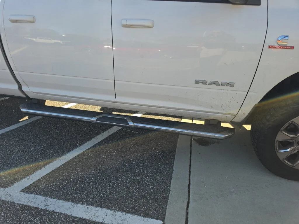 Used 2021 White Ram Big Horn image 2