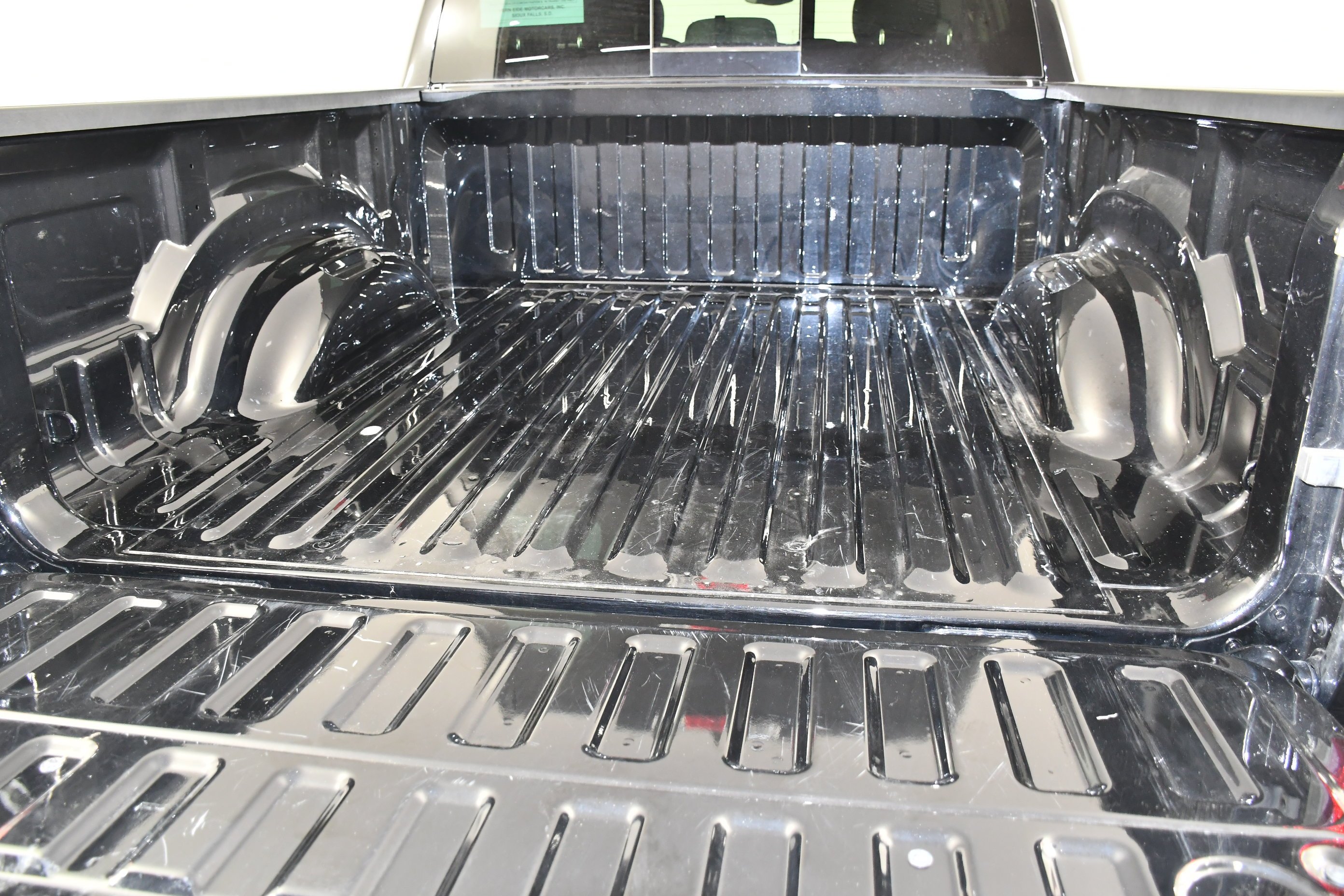 Used 2023 Diamond Black Crystal Pearlcoat Ram Big Horn image 49