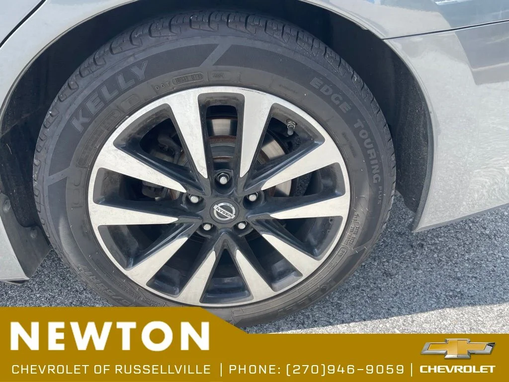 Used 2018 Gun Metallic Nissan 2.5 SL image 18