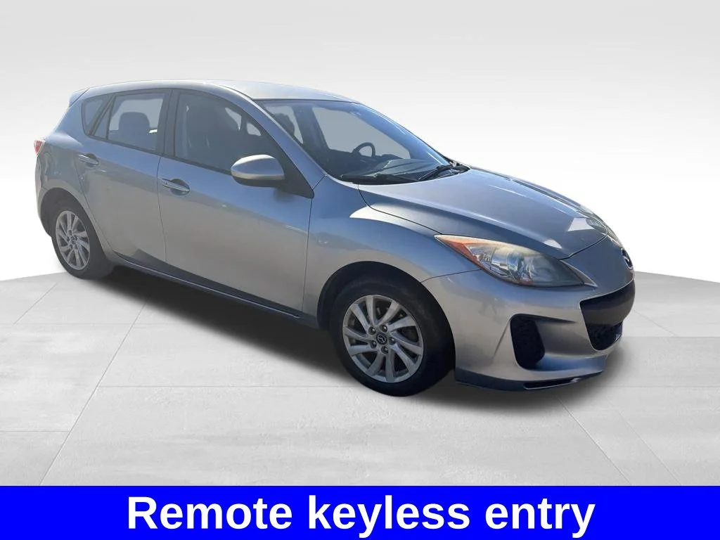 Used 2013 Silver Mazda i Touring image 6