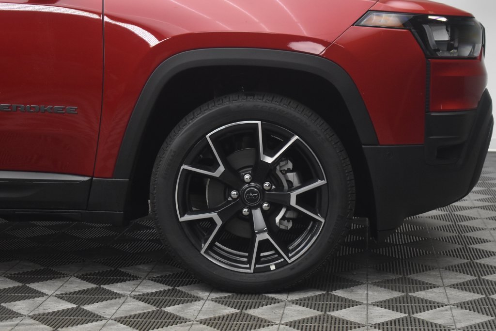 New 2026 Red Hot Pearl-Coat Exterior Paint Jeep Overland image 9