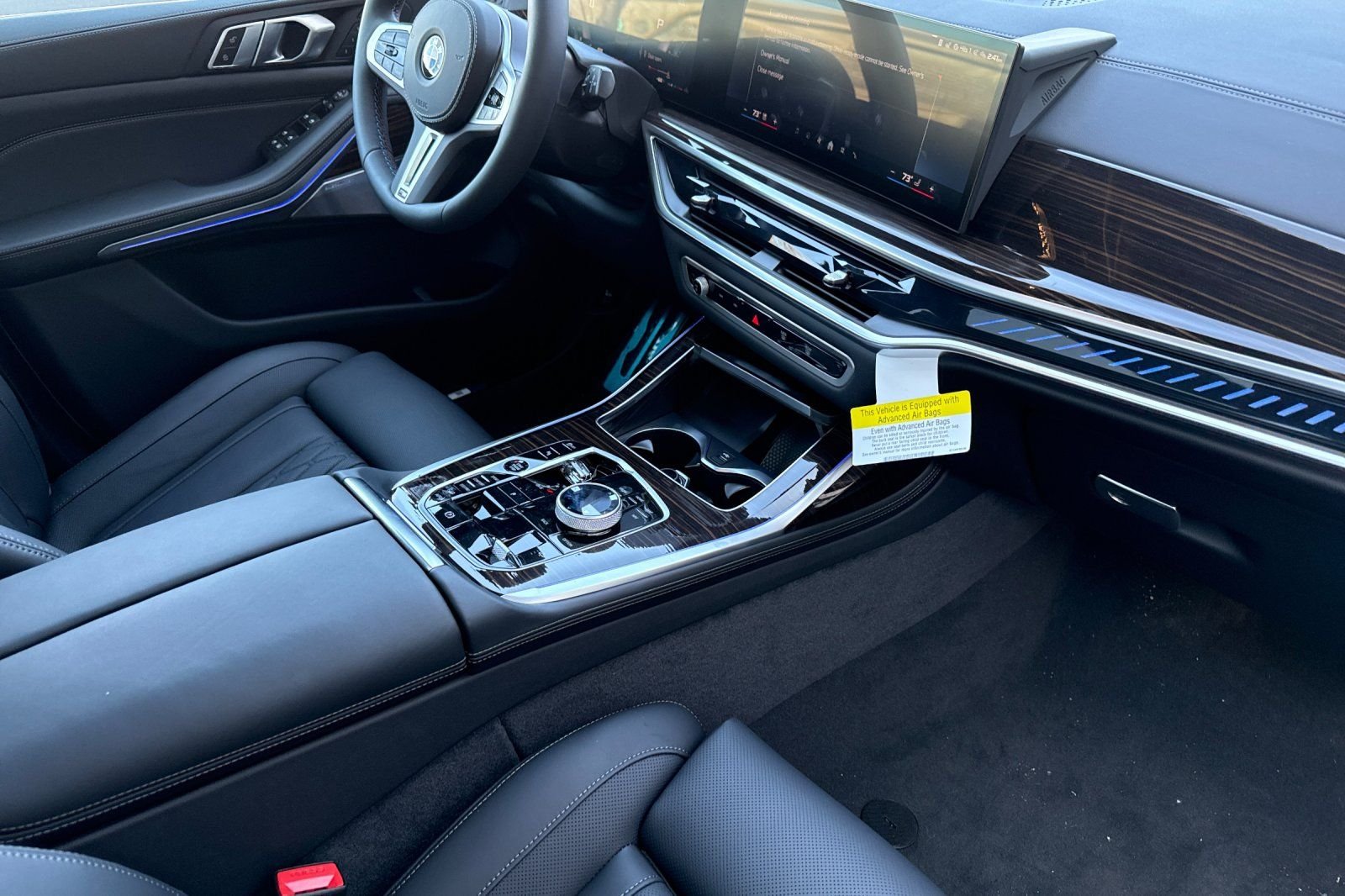 2026 BMW X7 M60i - Photo 14