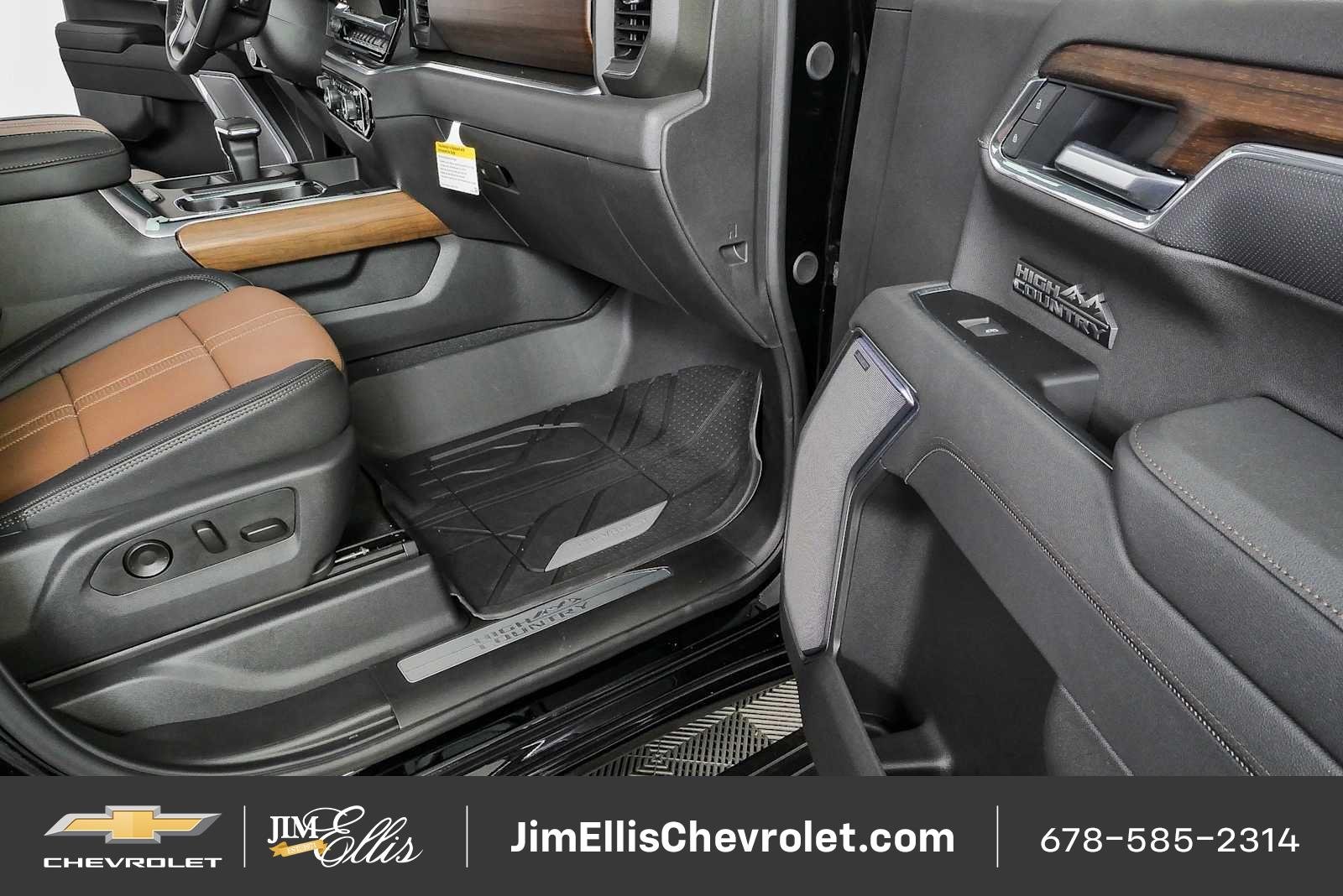 New 2026 Black Chevrolet High Country image 26