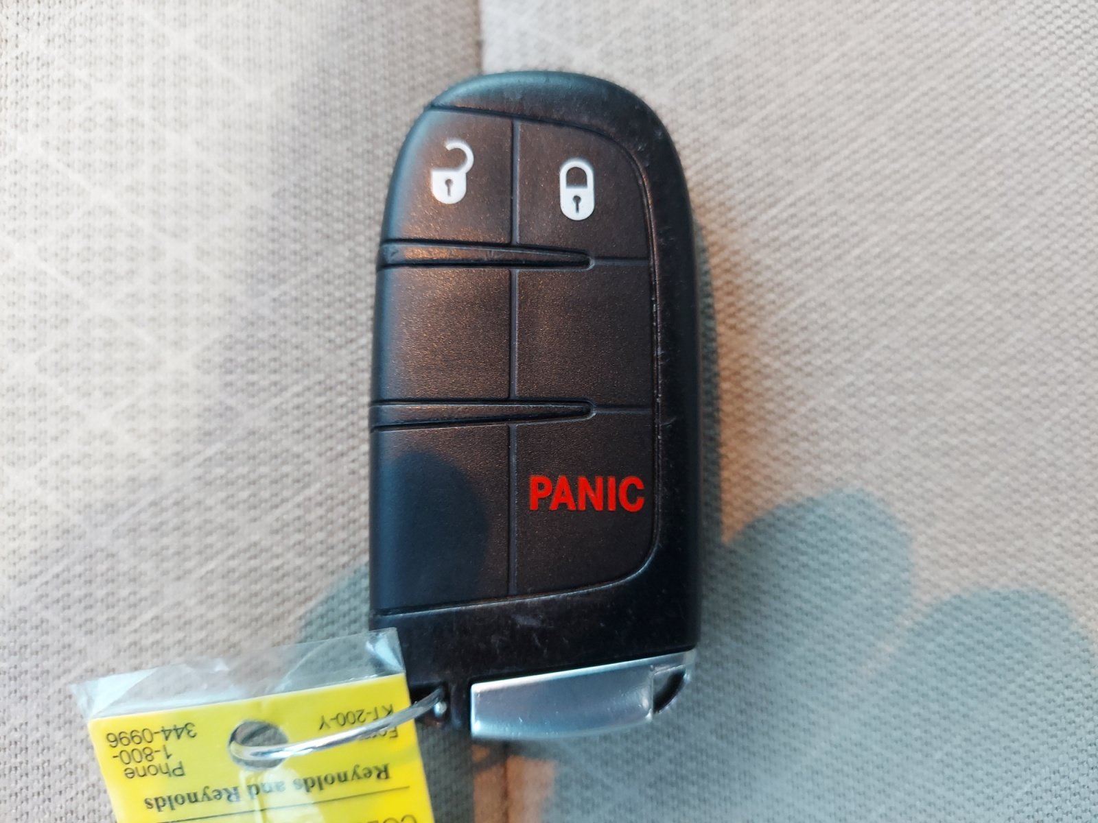 Used 2019 Bright White Clearcoat Jeep Laredo image 30