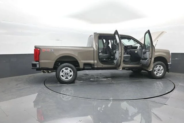 New 2026 Marsh Gray Ford F-350® XLT image 41