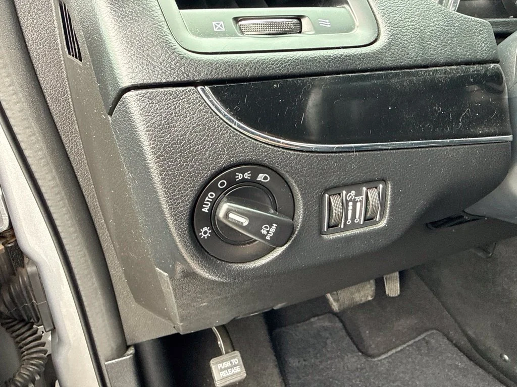 Used 2018 Silver Dodge GT image 11