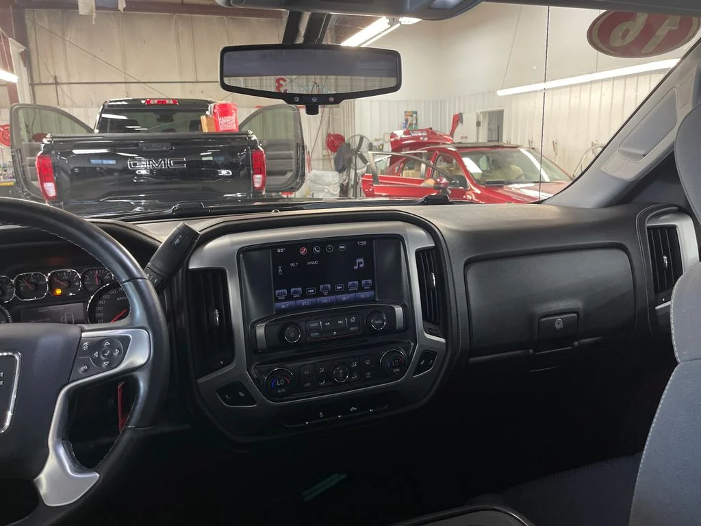 Used 2016 Silver GMC SLE image 18