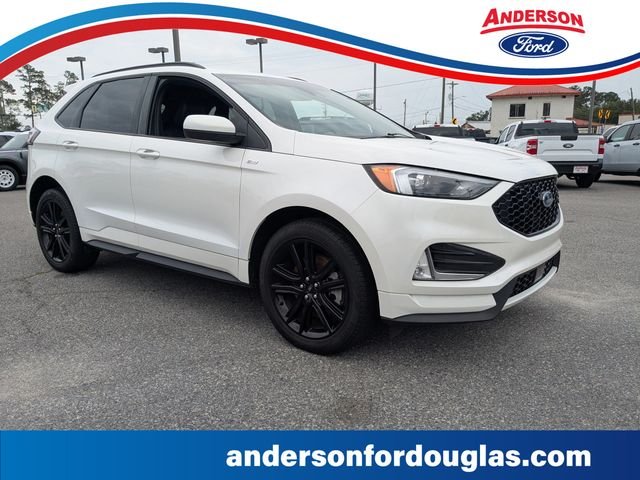 2024 Ford Edge ST-Line AWD's photo