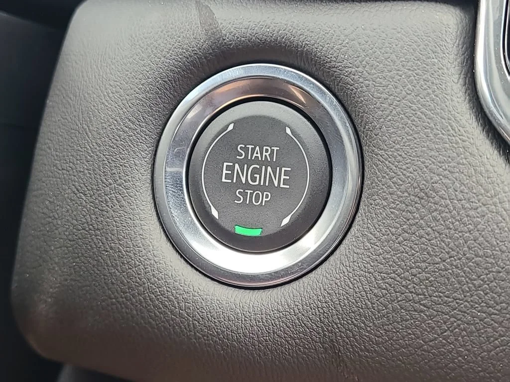 New 2026 Onyx Black GMC Elevation image 22