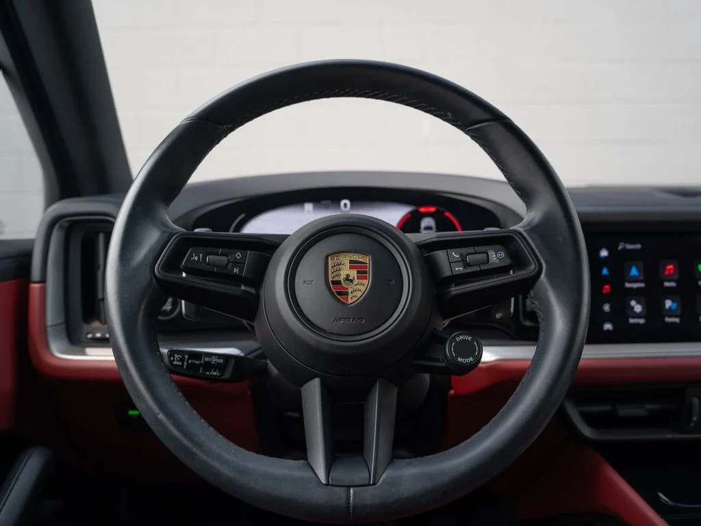 Used 2024 White Porsche Base image 23