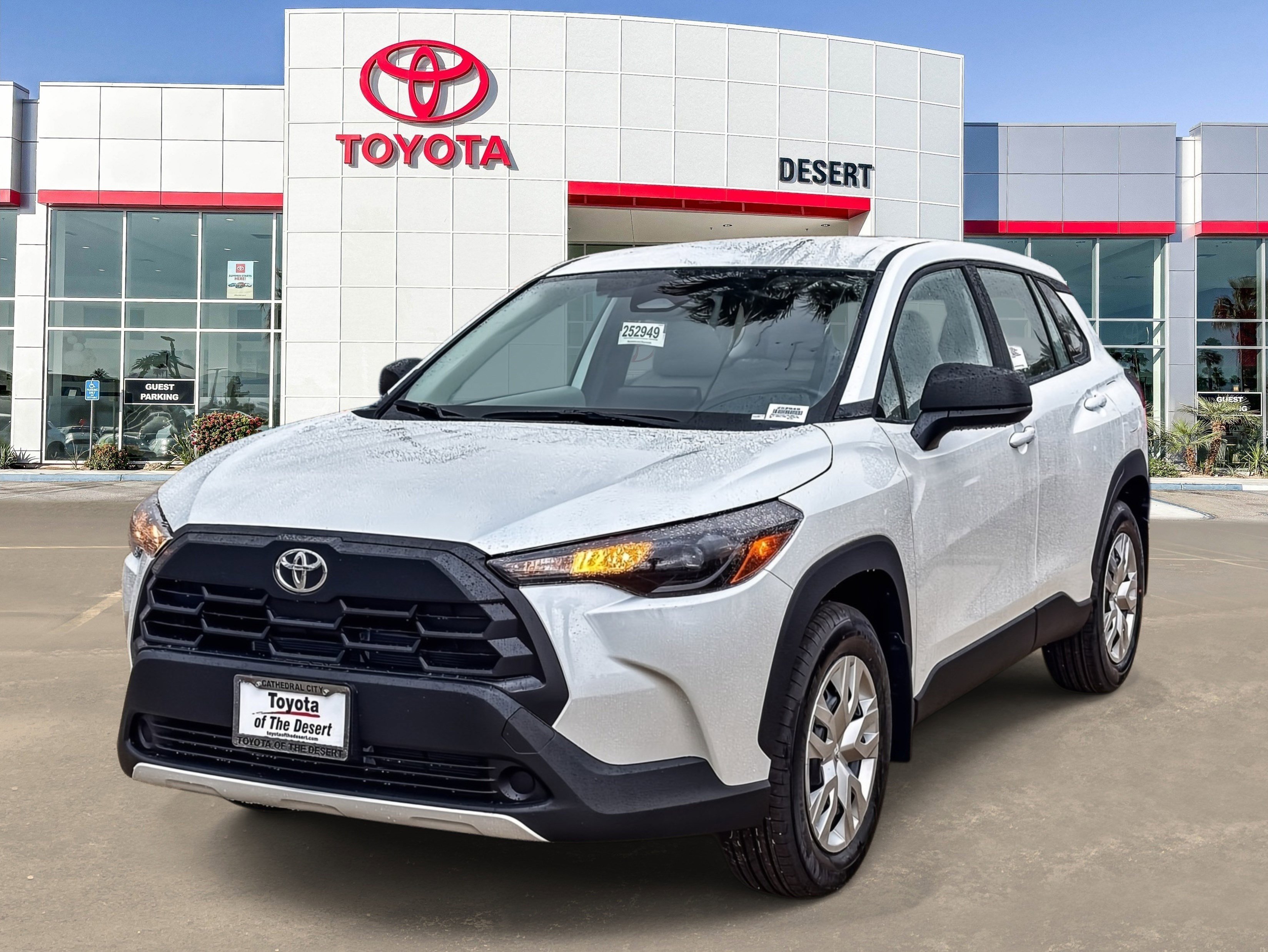 New 2026 Wind Chill Pearl <sup>1</sup> Toyota  L image 3