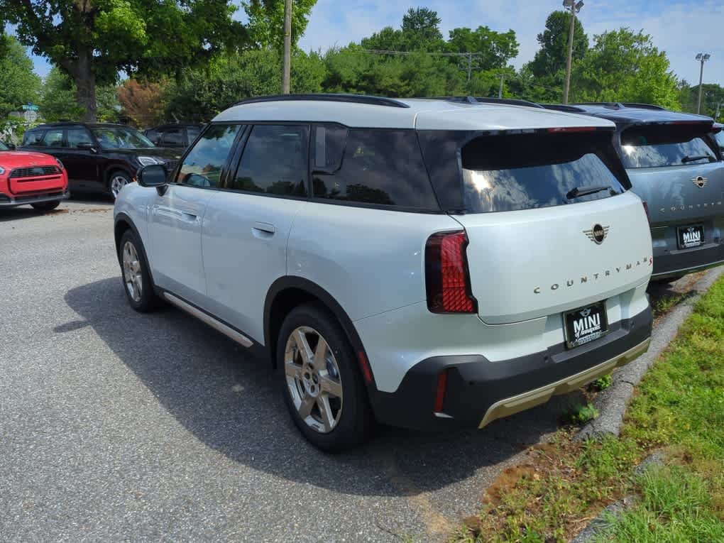 Used 2025 Nanuq White Metallic MINI S image 11