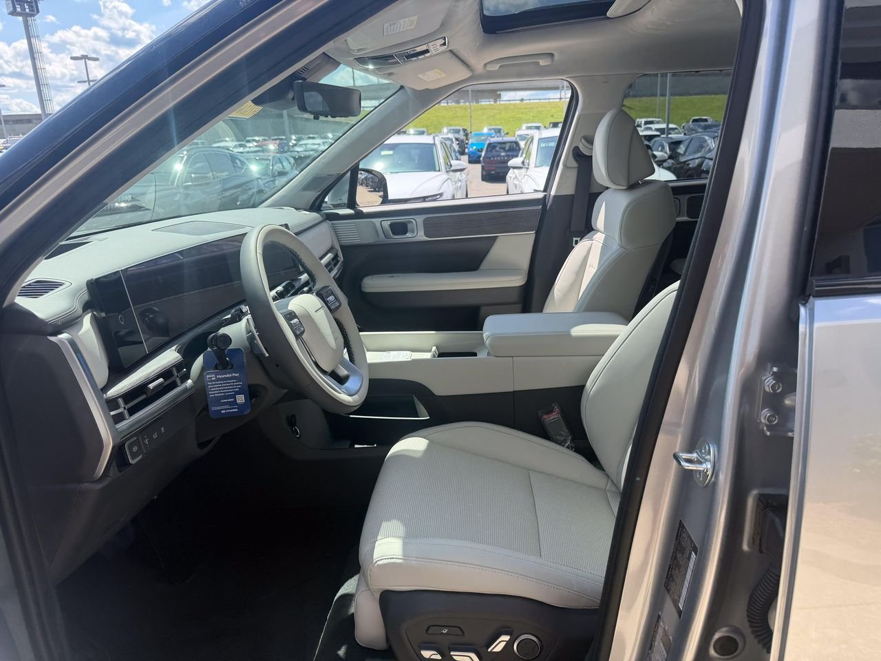 New 2026 Shimmering Silver Pearl Hyundai Calligraphy AWD image 33